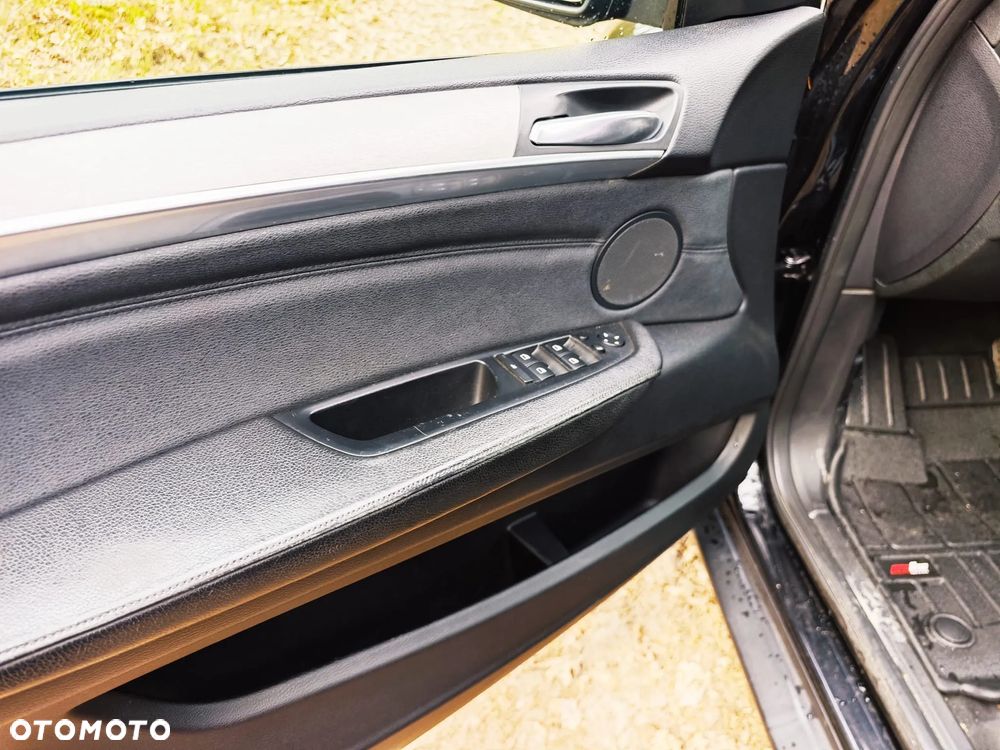 BMW X5 xDrive40d - 30