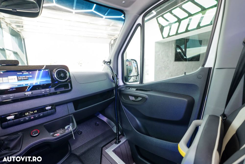 Mercedes-Benz Sprinter 517 CDI CD L3 170 CP RWD 6MT PRO - 6