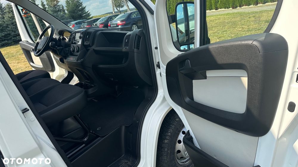 Peugeot Boxer - 12