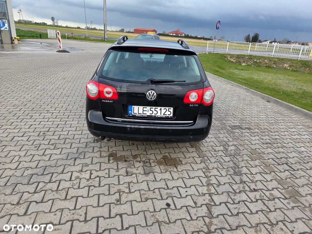 Volkswagen Passat 2.0 TDI DPF Comfortline - 3