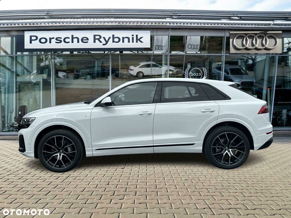 Audi Q8 - 2