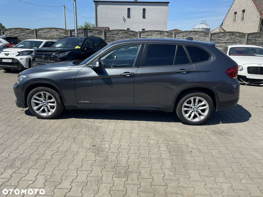 BMW X1 sDrive18d xLine - 6