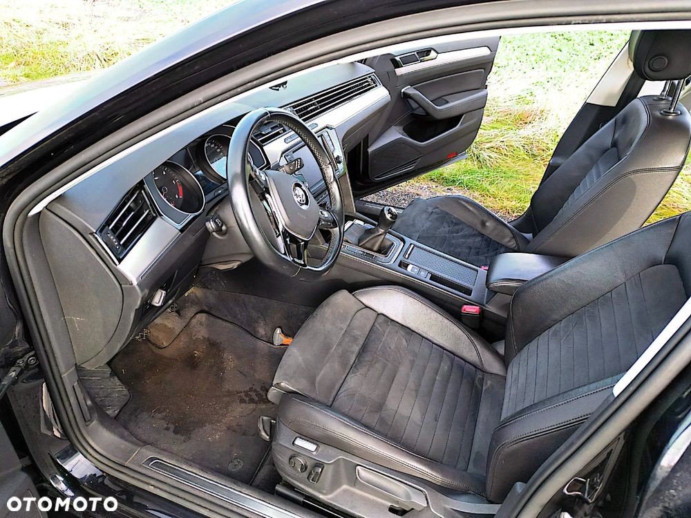 Volkswagen Passat 1.6 TDI (BlueMotion Technology) Comfortline - 6