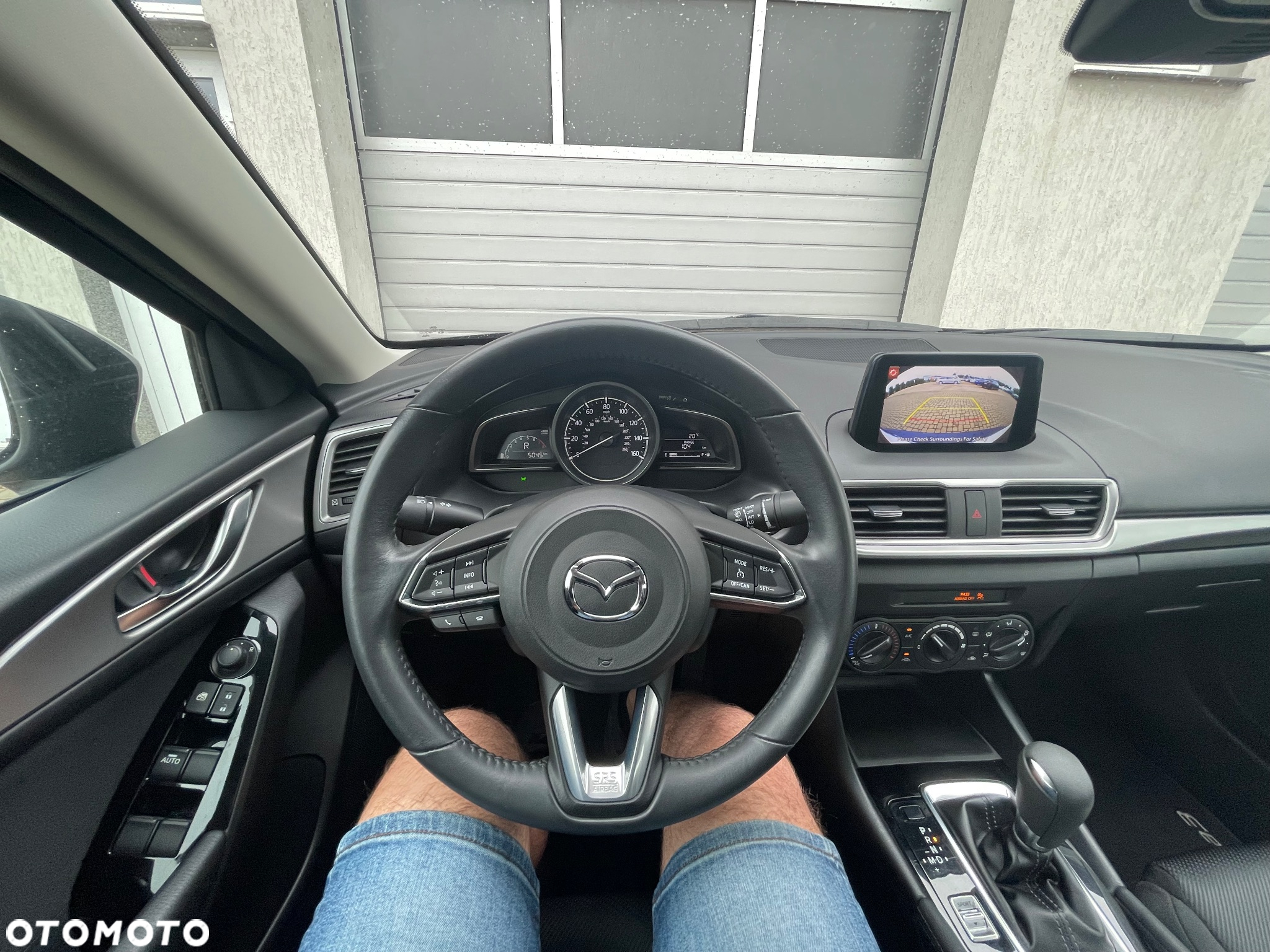Mazda 3 - 6