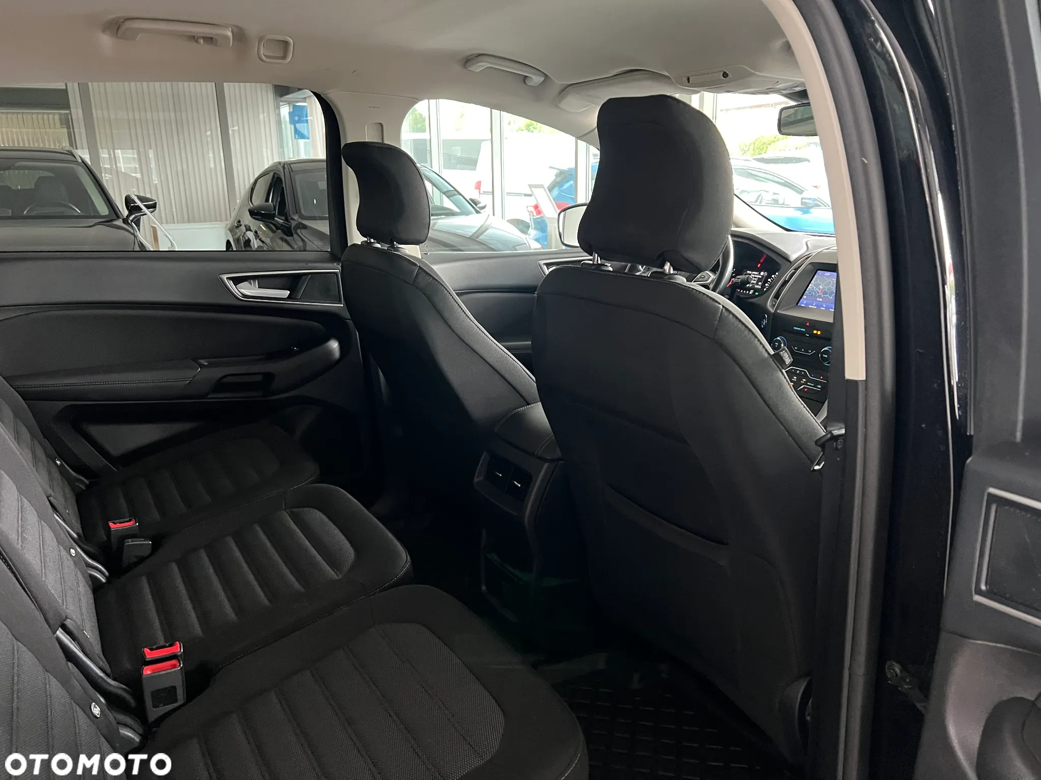 Ford S-Max 2.0 EcoBlue Titanium - 37