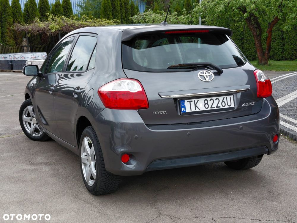 Toyota Auris 2.0 D-4D - 20