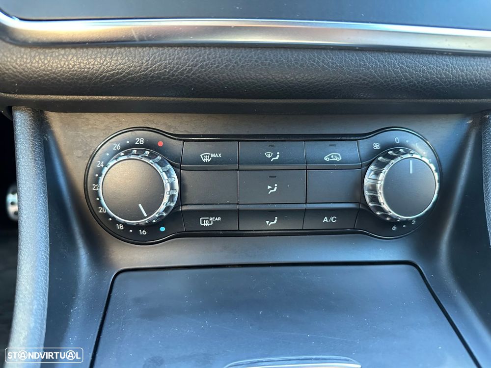 Mercedes-Benz GLA 200 CDi AMG Line - 18