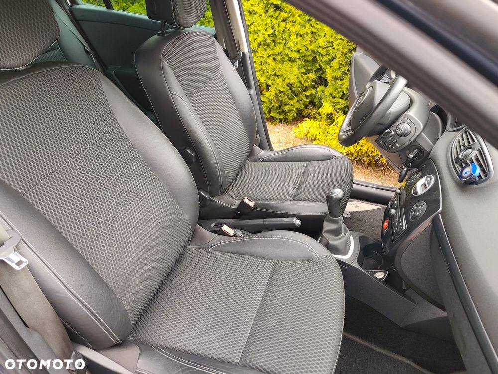 Renault Clio 1.2 16V TCE Luxe - 17