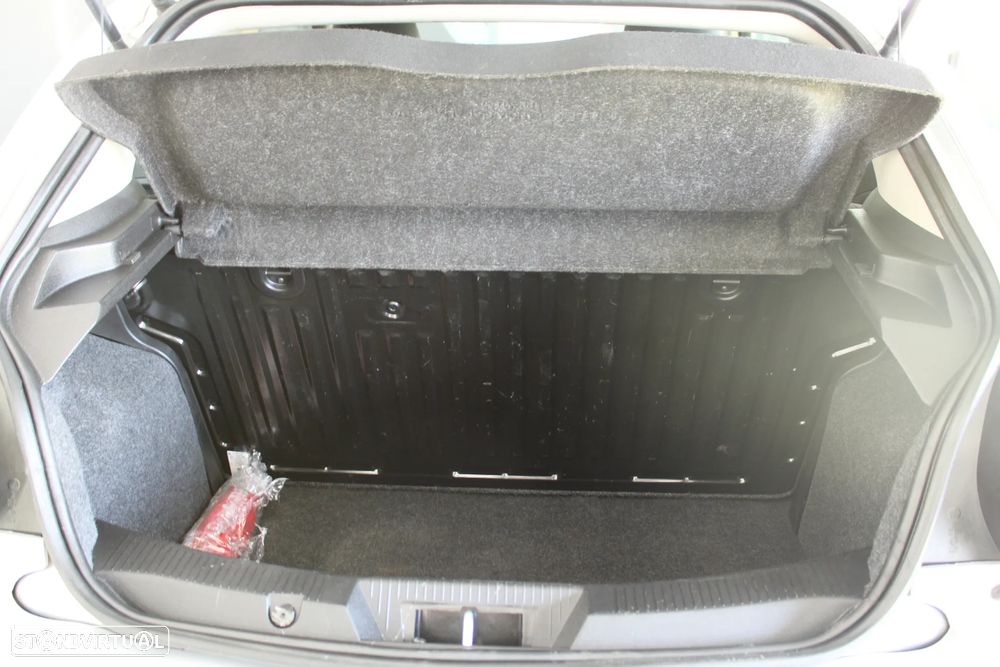 Alfa Romeo MiTo 1.3 JTD Distinctive S&S - 14