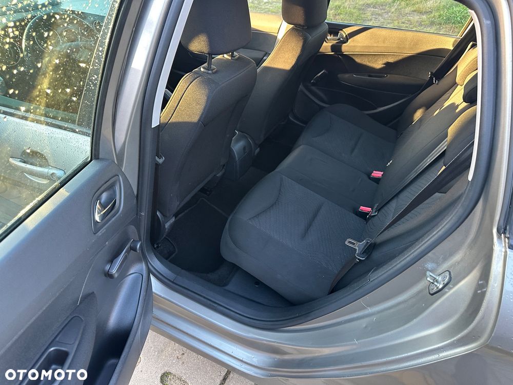Peugeot 308 - 4