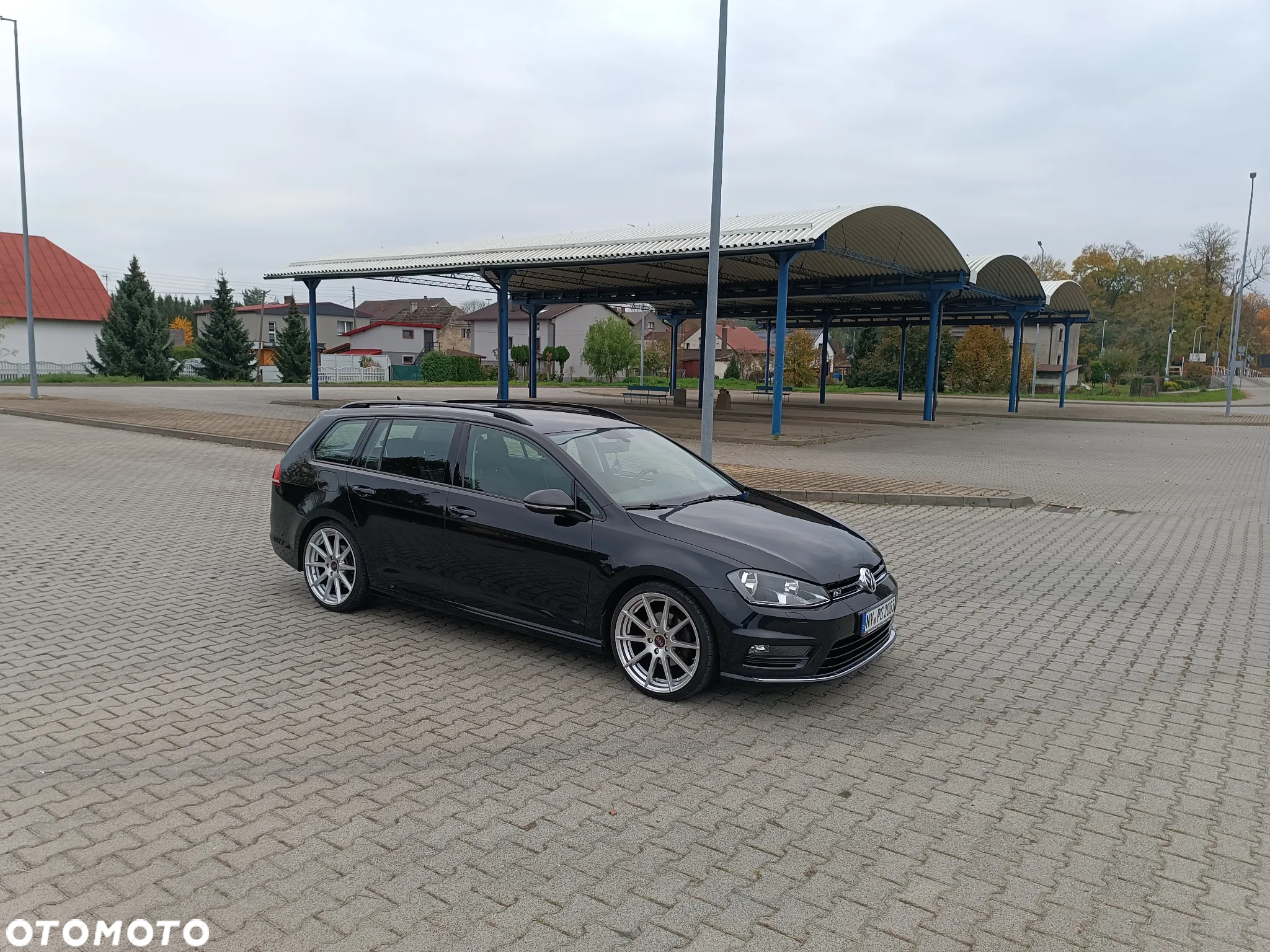 Volkswagen Golf Variant 2.0 TDI SCR Highline - 9