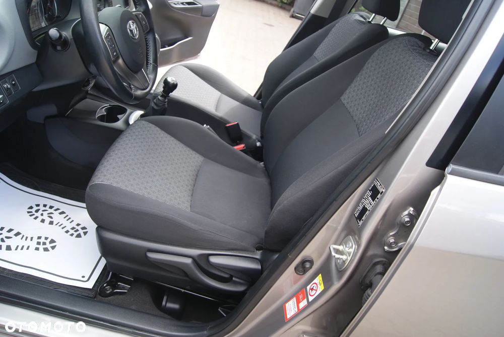 Toyota Yaris 1.33 Premium EU6 - 20