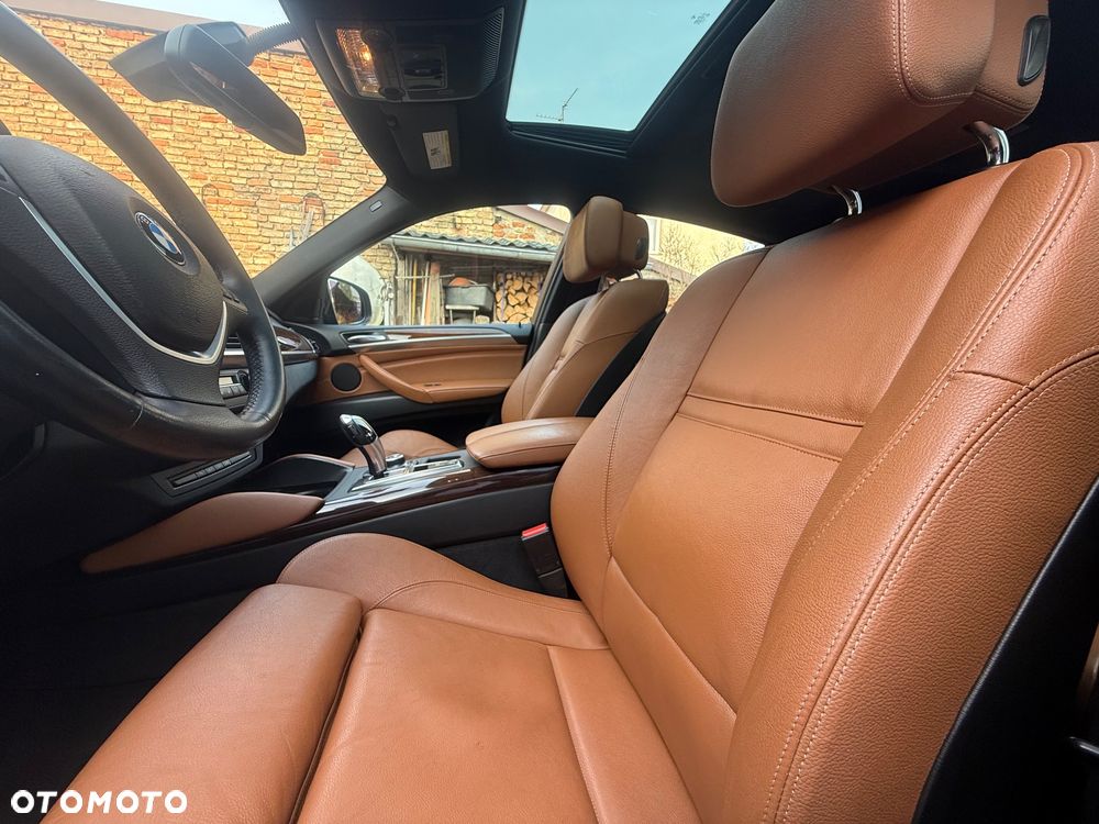 BMW X6 xDrive35i - 18