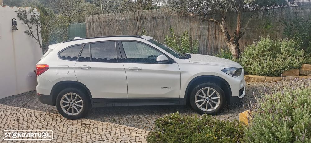 BMW X1 16 d sDrive Line xLine - 4