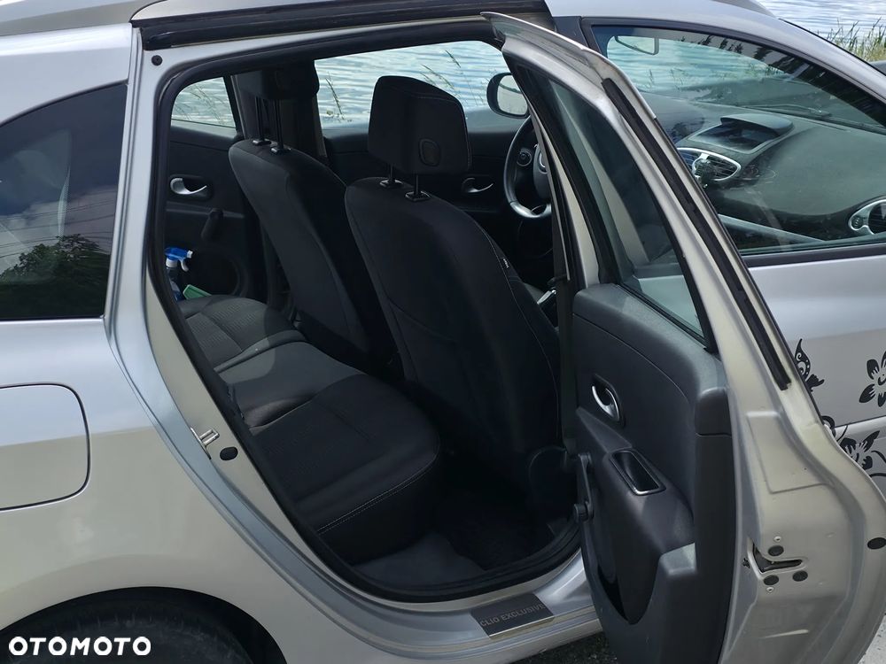 Renault Clio 1.6 16V Dynamique - 12