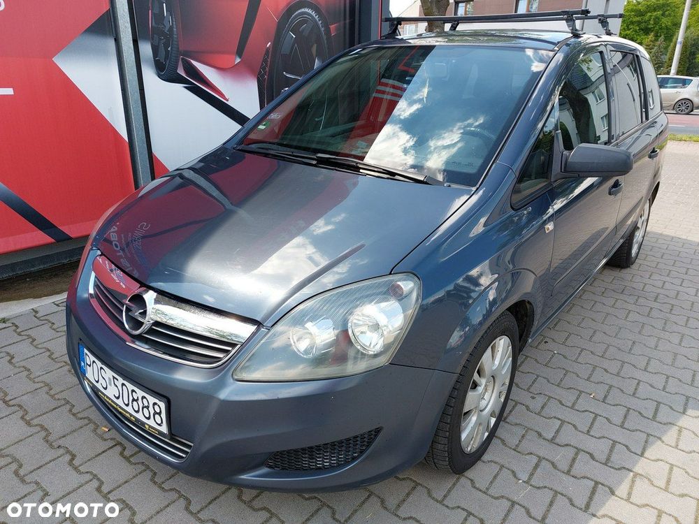 Opel Zafira - 4