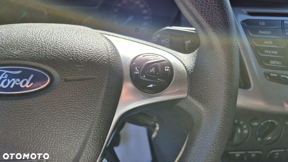 Ford Tourneo Connect 1.5 TDCi Trend - 25