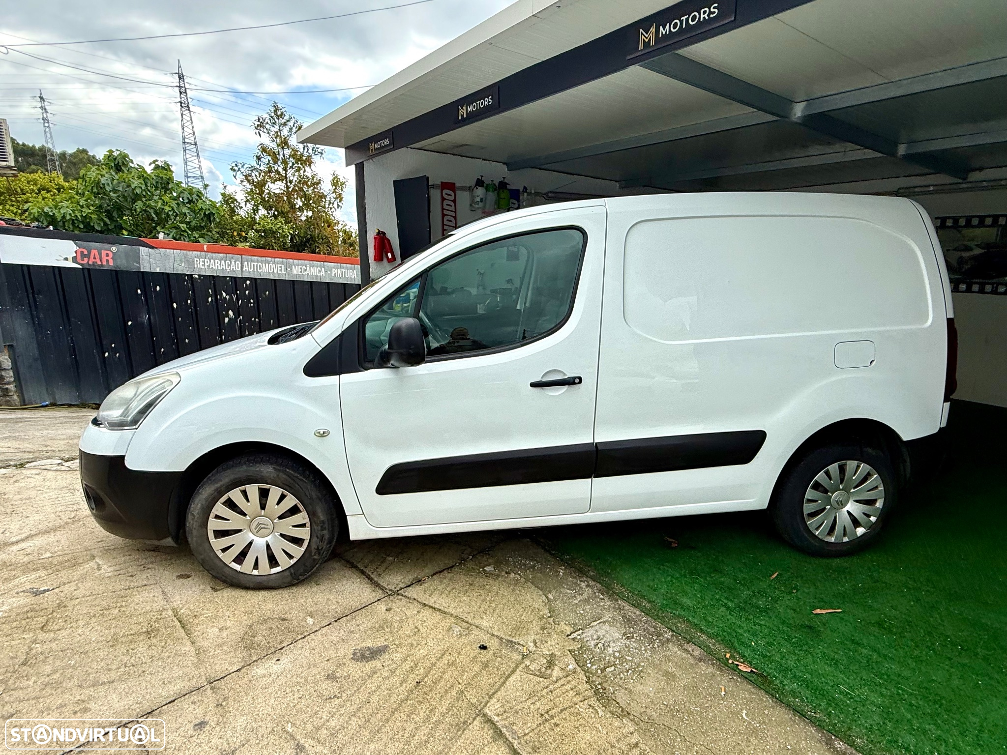 Citroën Berlingo 1.6 HDI 100 CV 3 LUGARES - 18