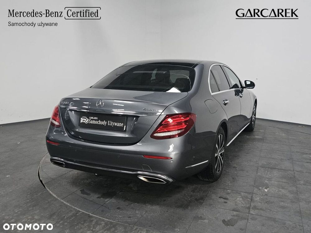 Mercedes-Benz Klasa E - 5