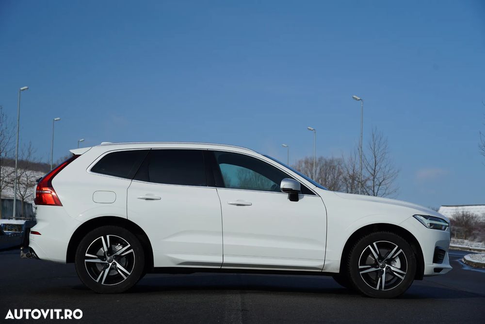 Volvo XC 60 D4 AWD Geartronic RDesign - 23