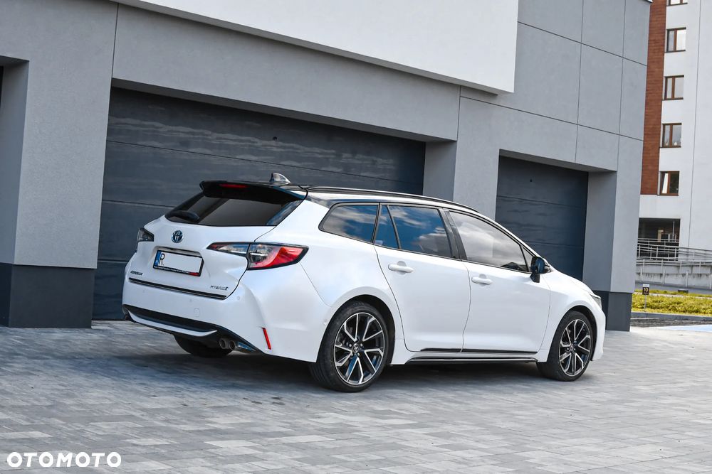 Toyota Corolla - 3