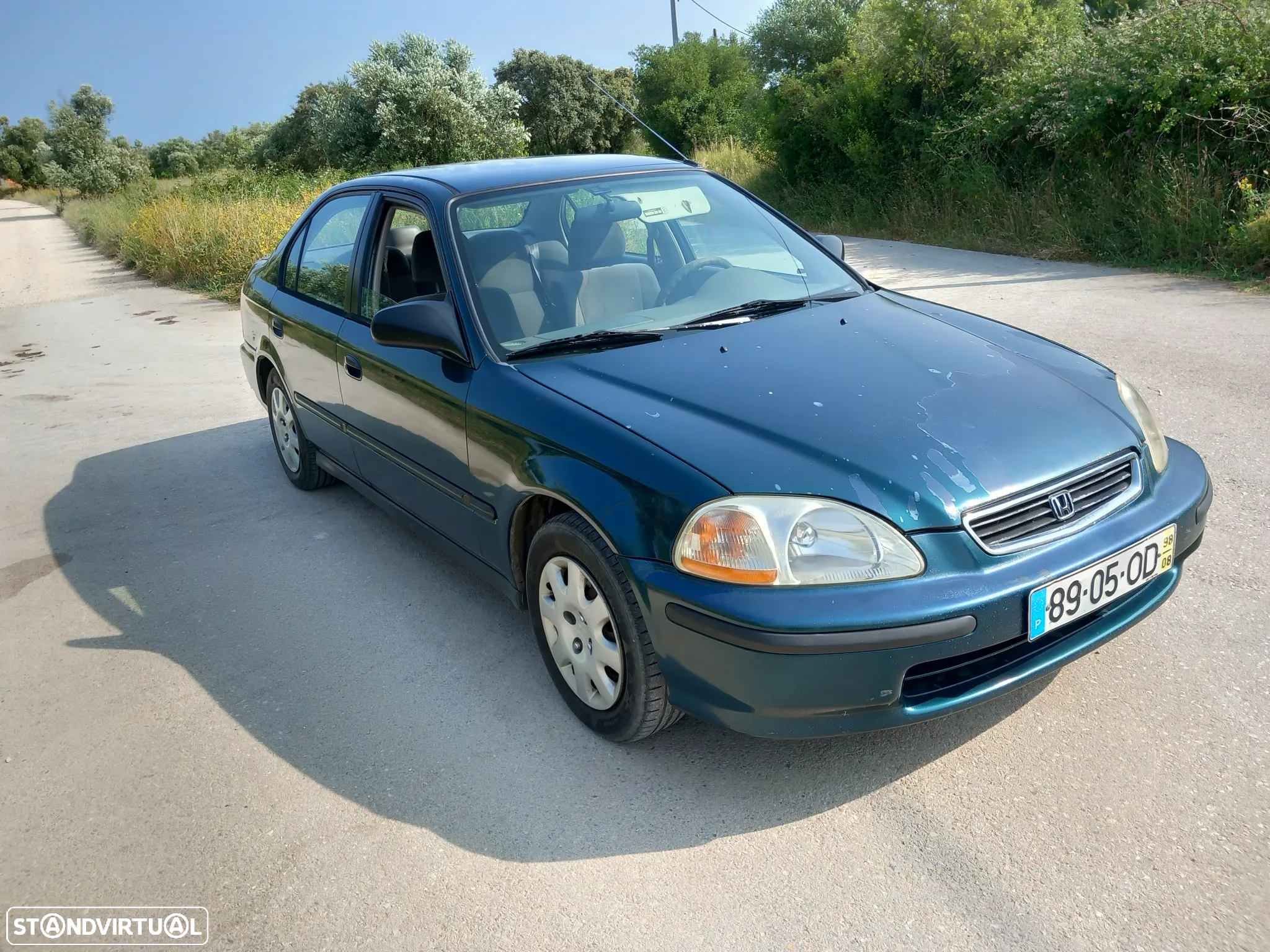 Honda Civic 1.6 LS - 4