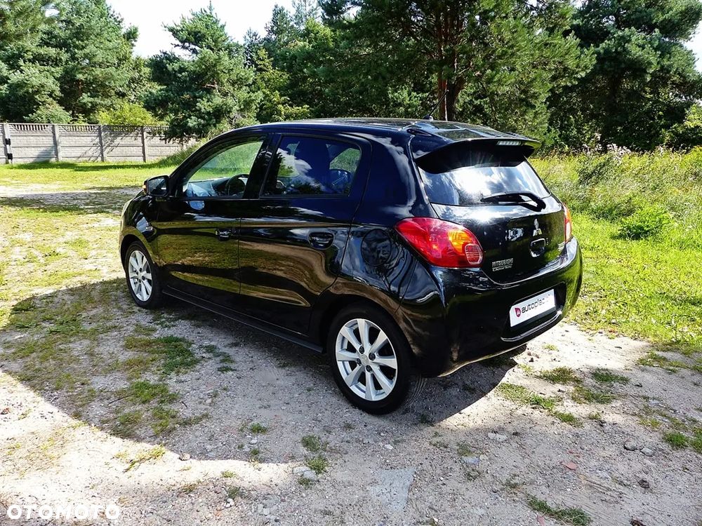 Mitsubishi Space Star 1.2 Intense - 11