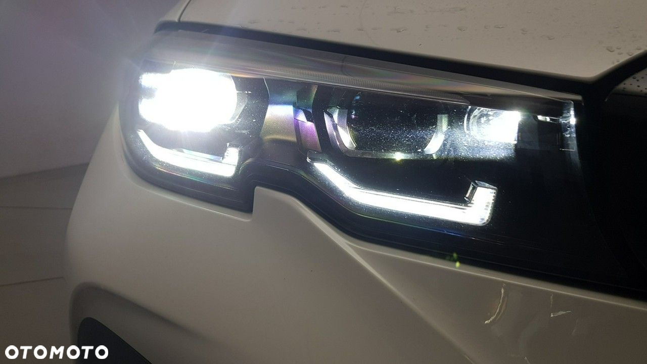 BMW Seria 3 - 15