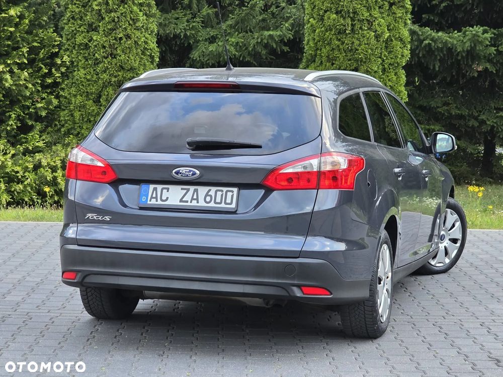 Ford Focus SW 1.6 Ti-VCT Trend - 15