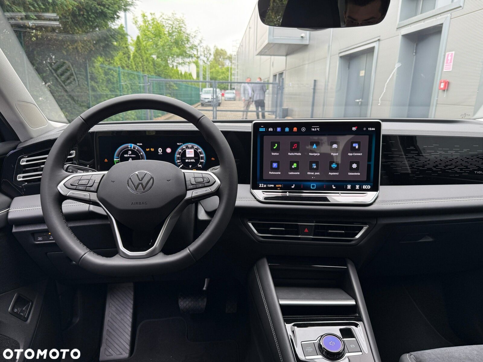 Volkswagen Tiguan - 8