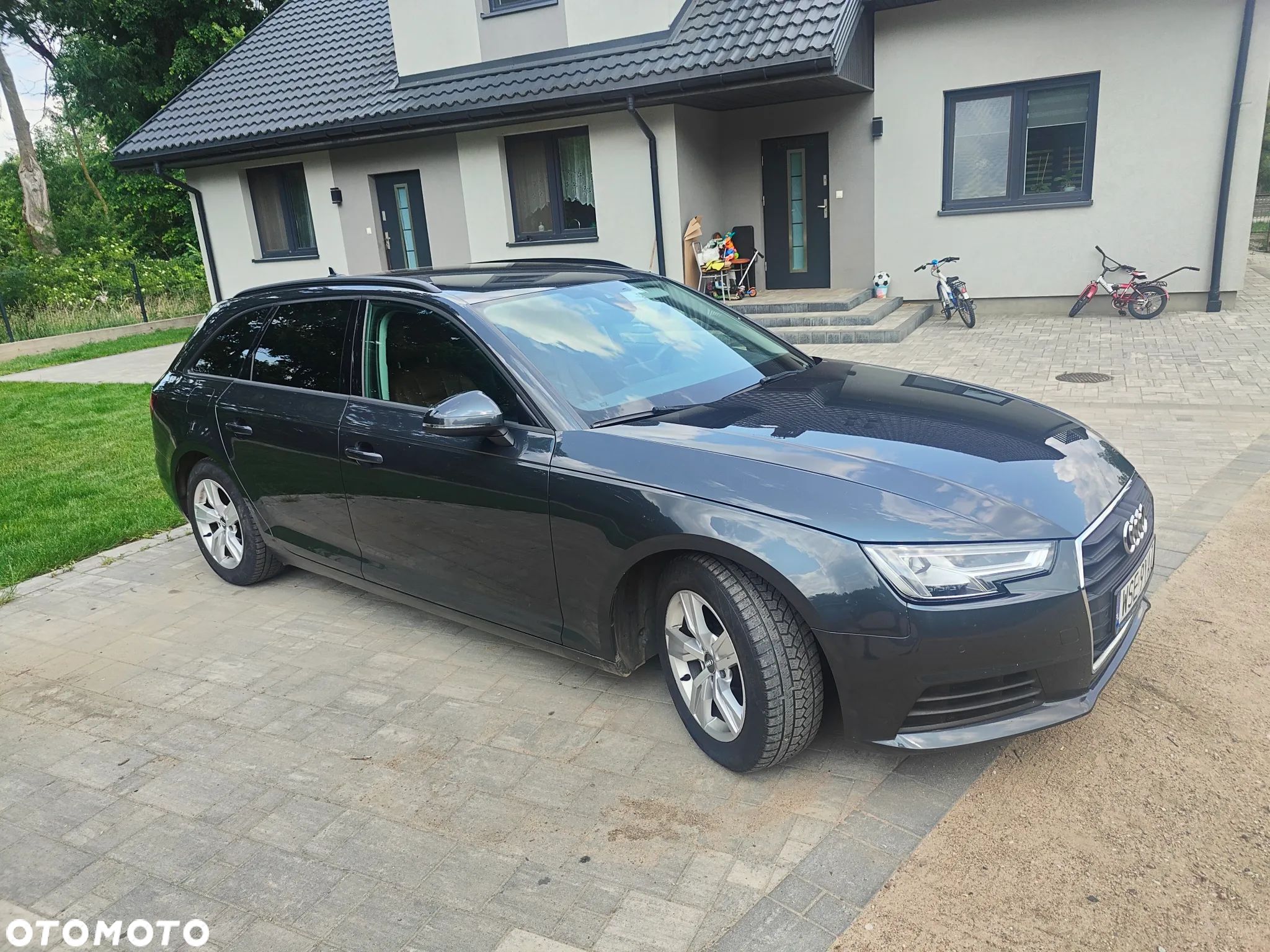 Audi A4 2.0 TDI Design S tronic - 1