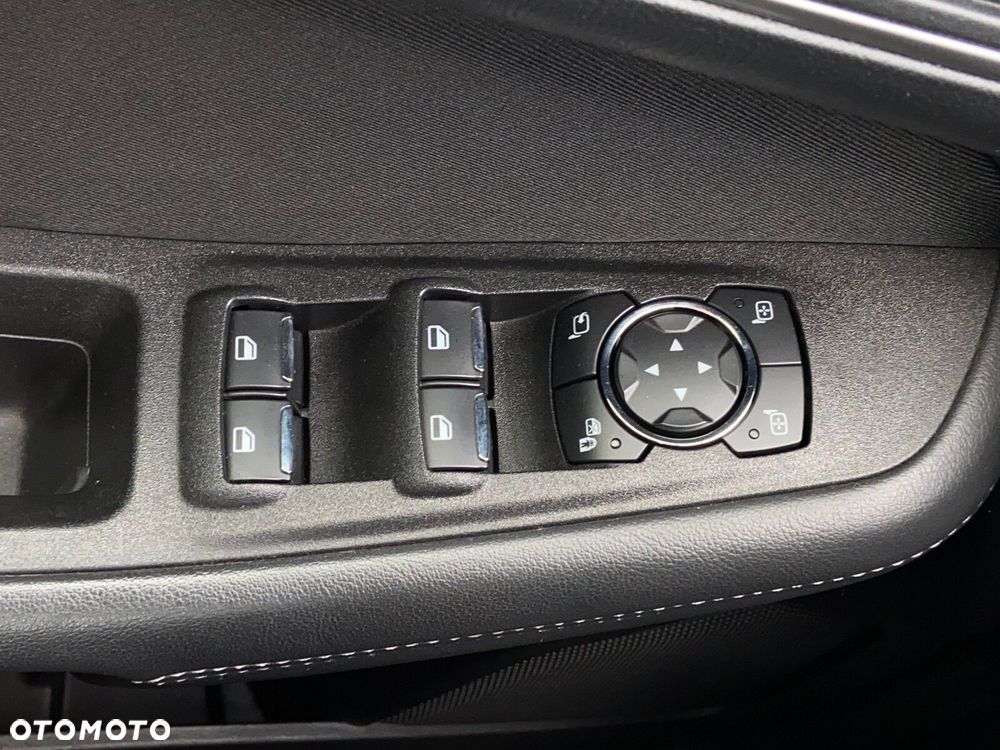 Ford S-Max 2.0 EcoBlue Trend - 32