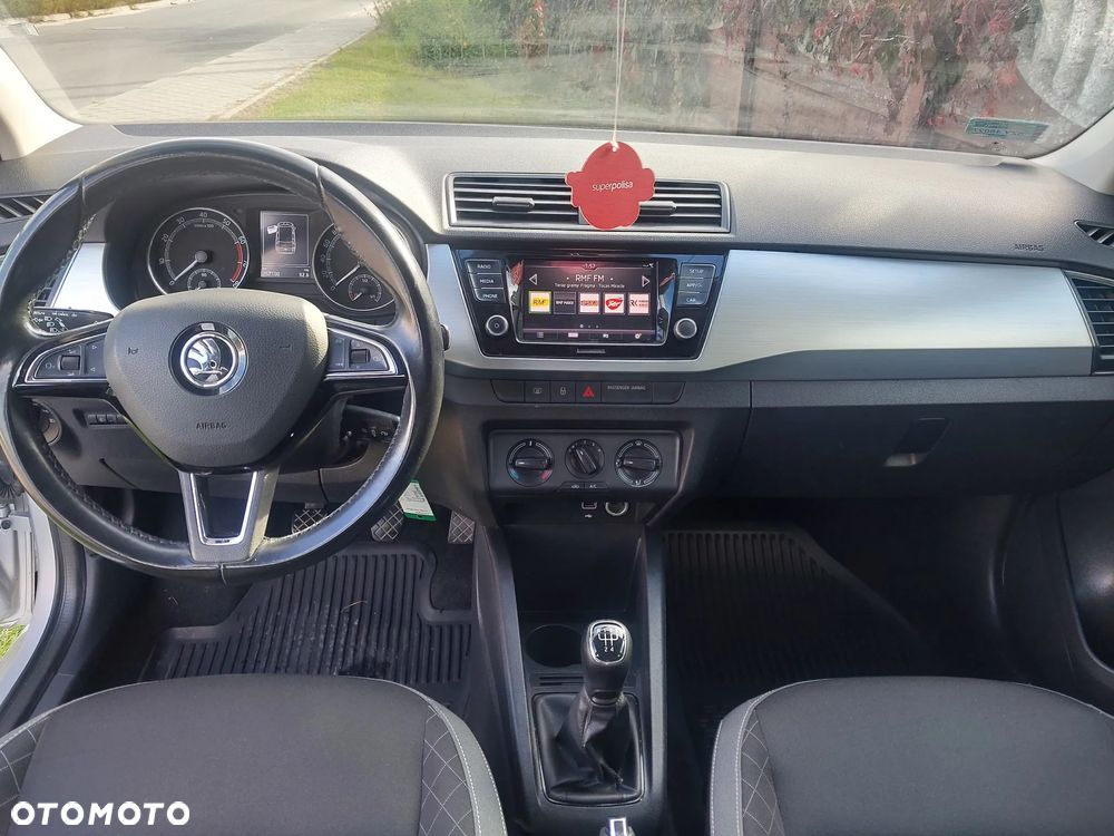Skoda Fabia - 6