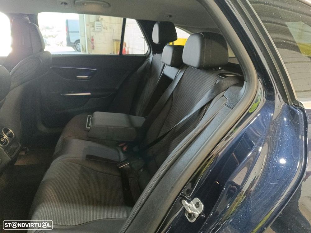 Mercedes-Benz C 300 e - 9