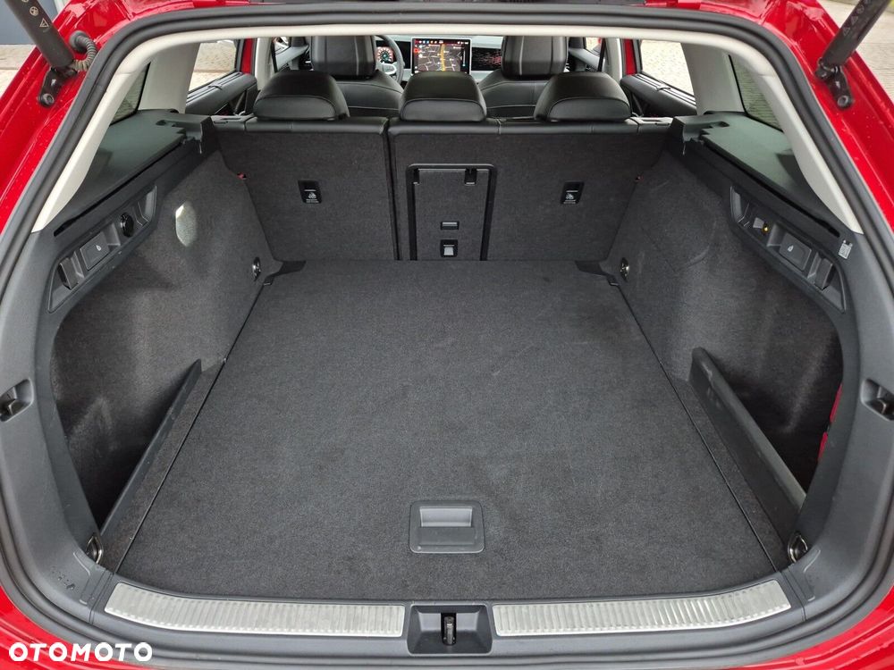 Volkswagen Passat Variant - 37