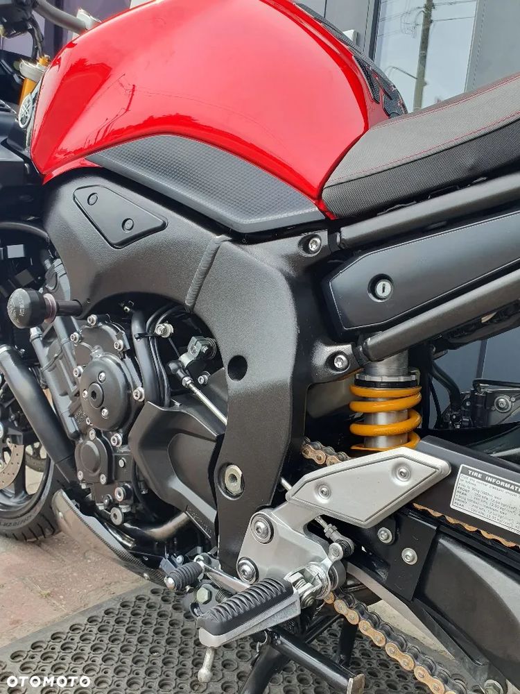 Yamaha FZ - 16