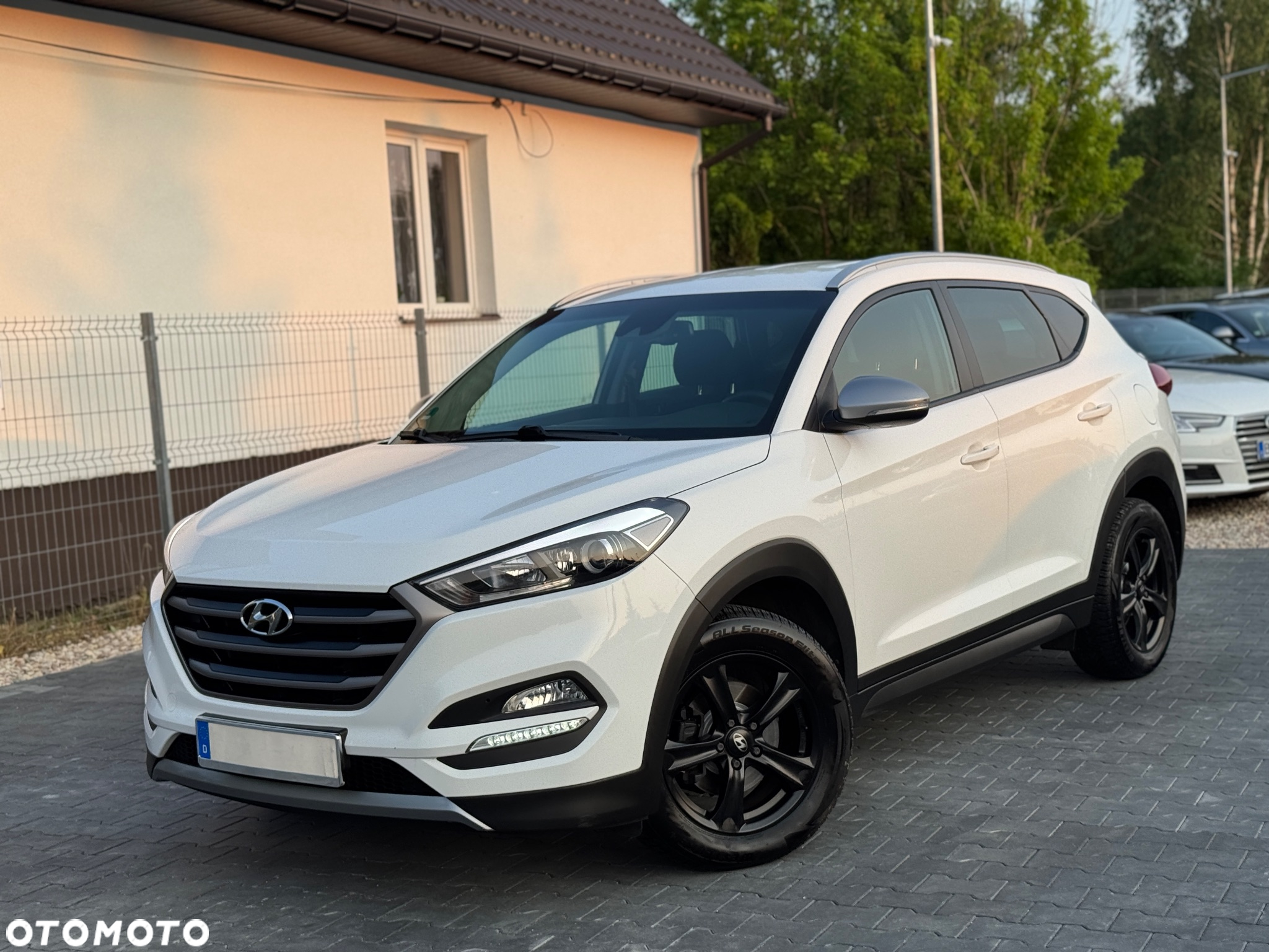 Hyundai Tucson 1.7 CRDI BlueDrive GO Plus 2WD DCT - 4