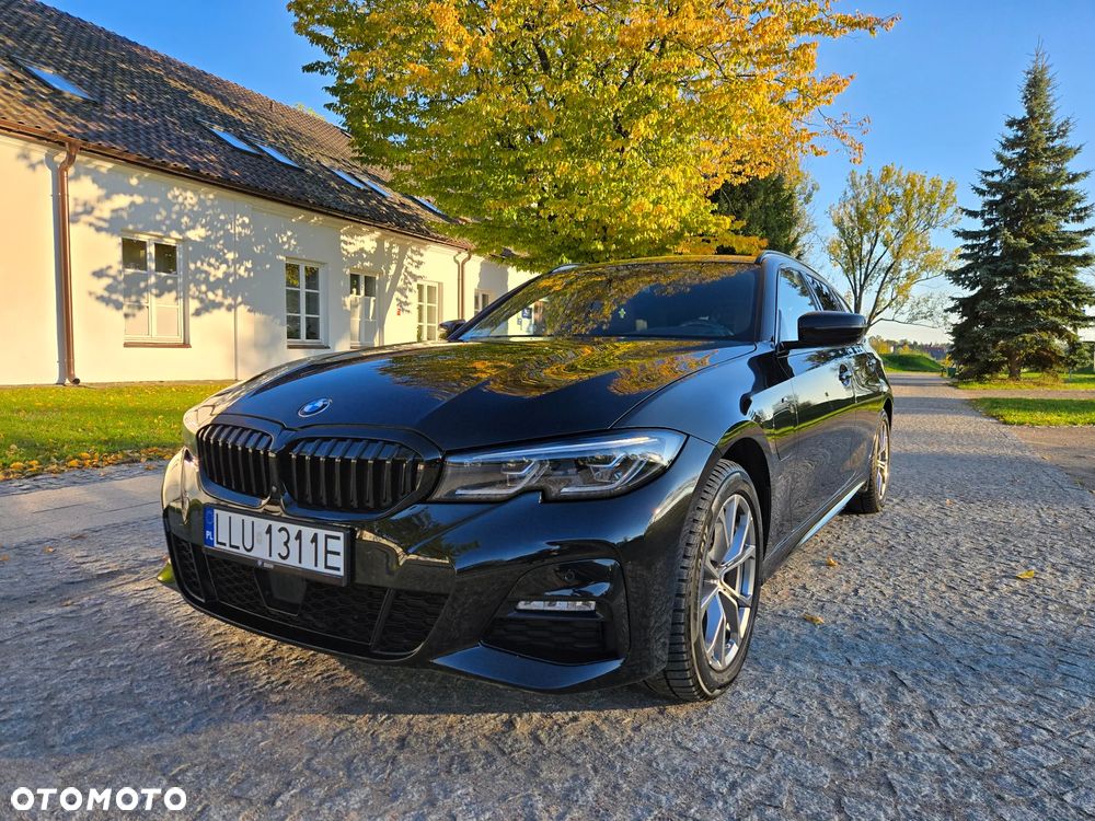 BMW Seria 3 320e xDrive - 1