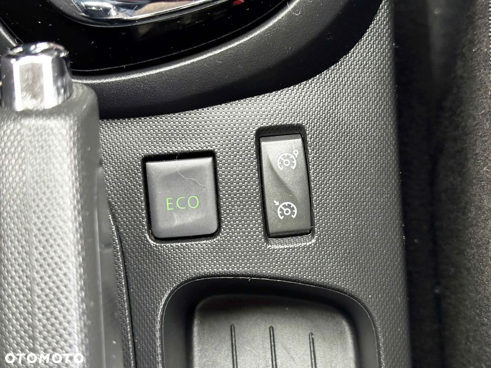 Renault Captur 1.2 TCe Intens EDC - 26