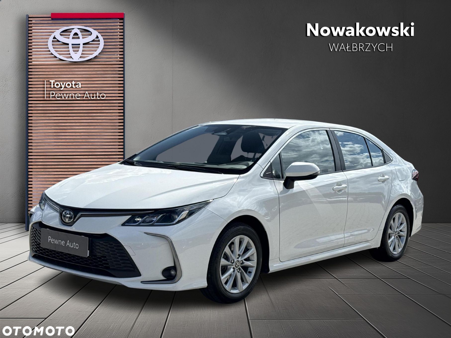 Toyota Corolla - 1