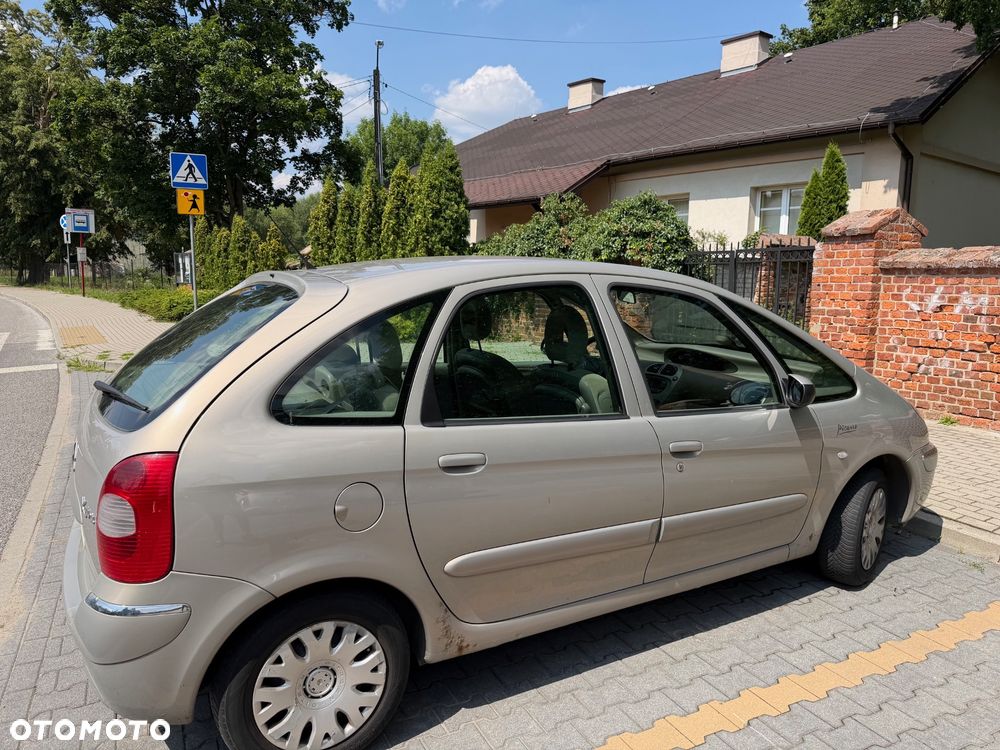 Citroën Xsara Picasso 1.8i Exclusive - 2