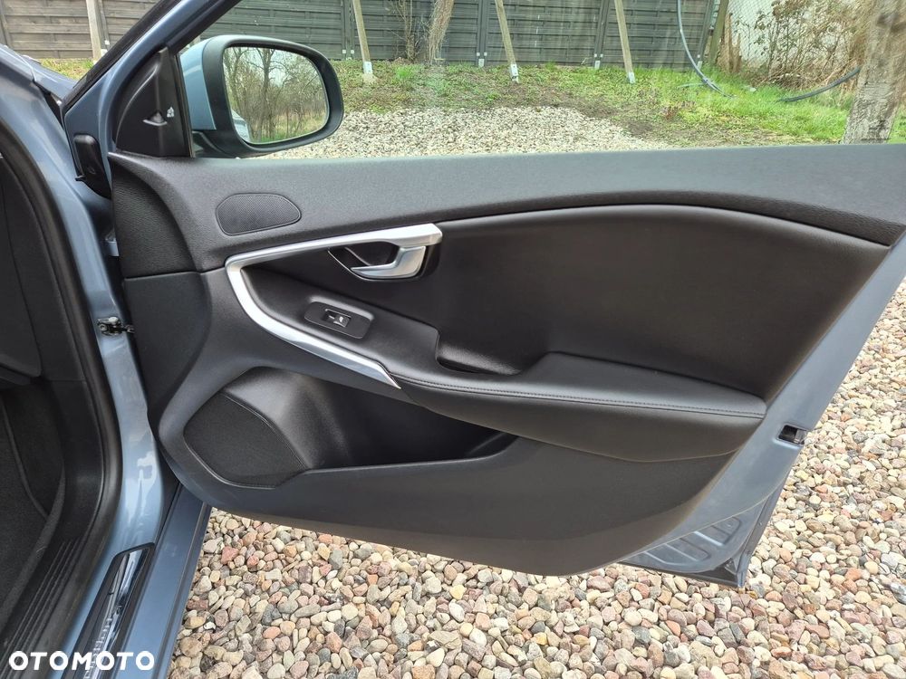 Volvo V40 D3 Geartronic Inscription - 8