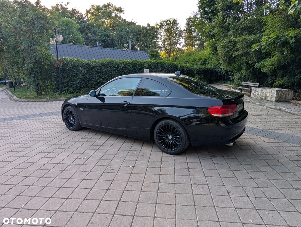 BMW Seria 3 320d - 11