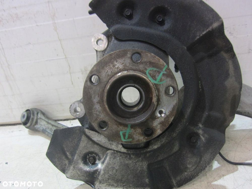 BMW F07 X-DRIVE F06 F01 ZWROTNICA PRAWA PRZEDNIA PRAWY PRZÓD 4X4 6777750 - 2