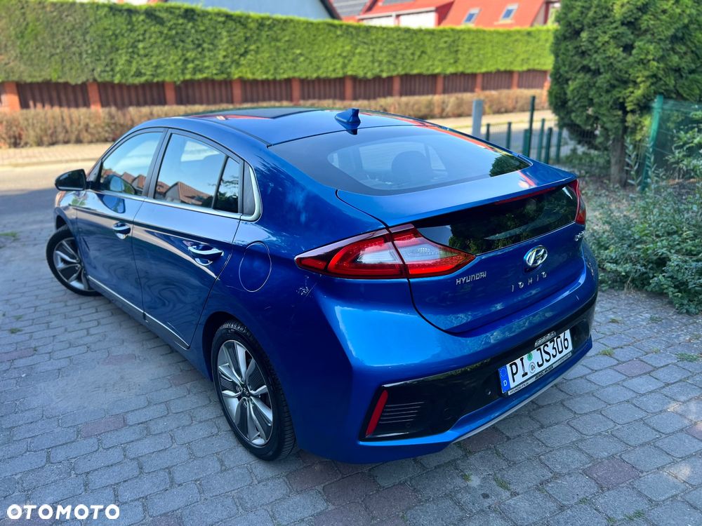 Hyundai IONIQ Hybrid Premium - 4
