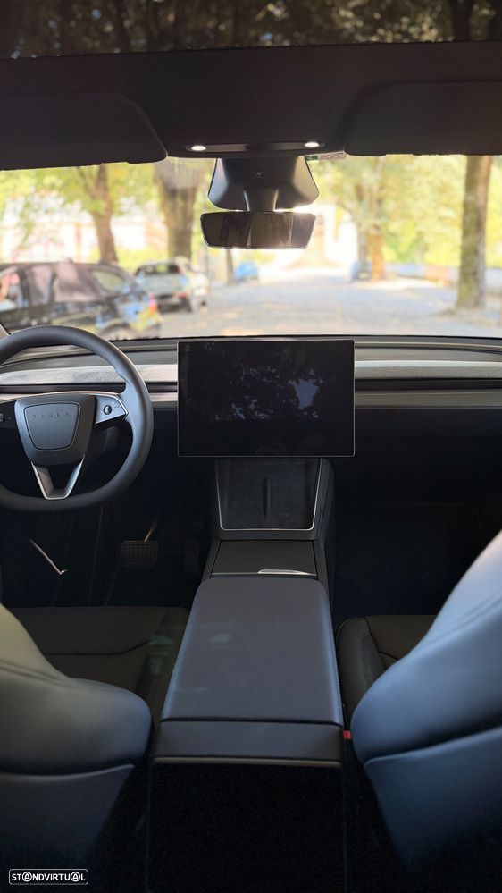 Tesla Model Y Long Range Tração Integral - 11