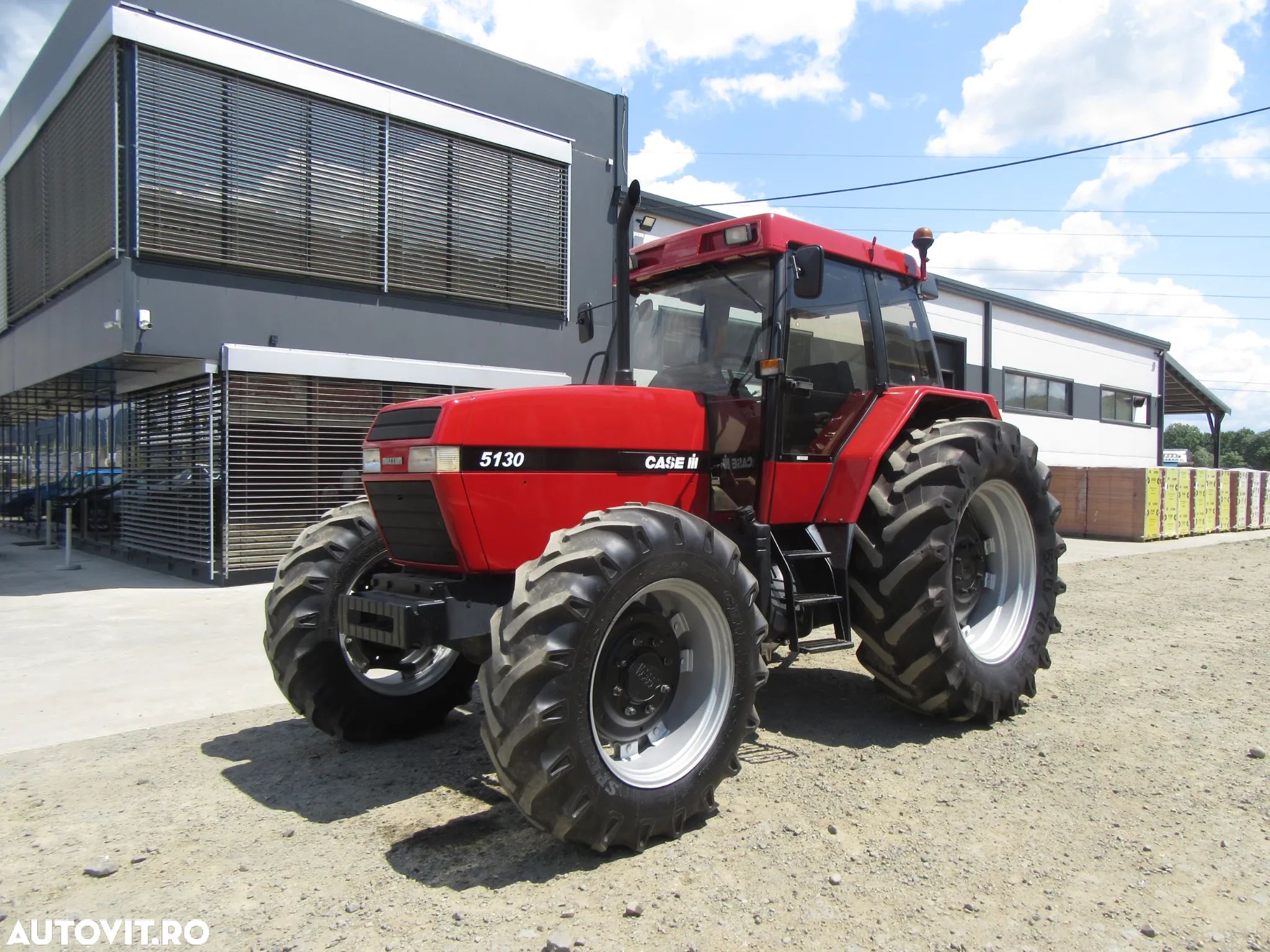 Case IH 5130 - 1