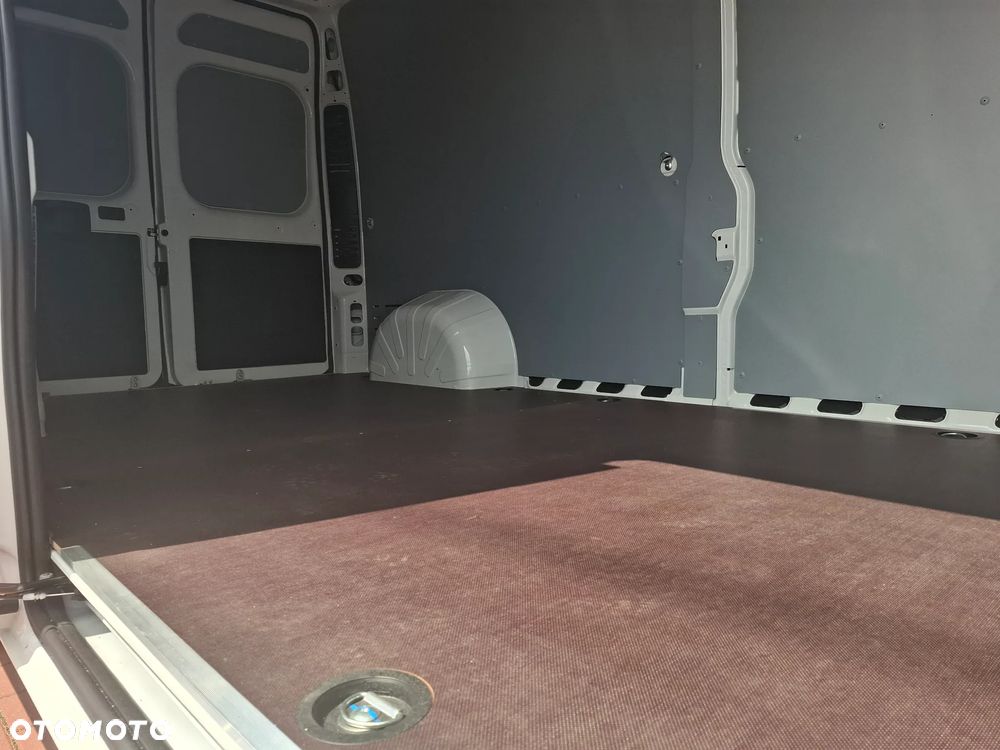 Toyota Proace Max - 12