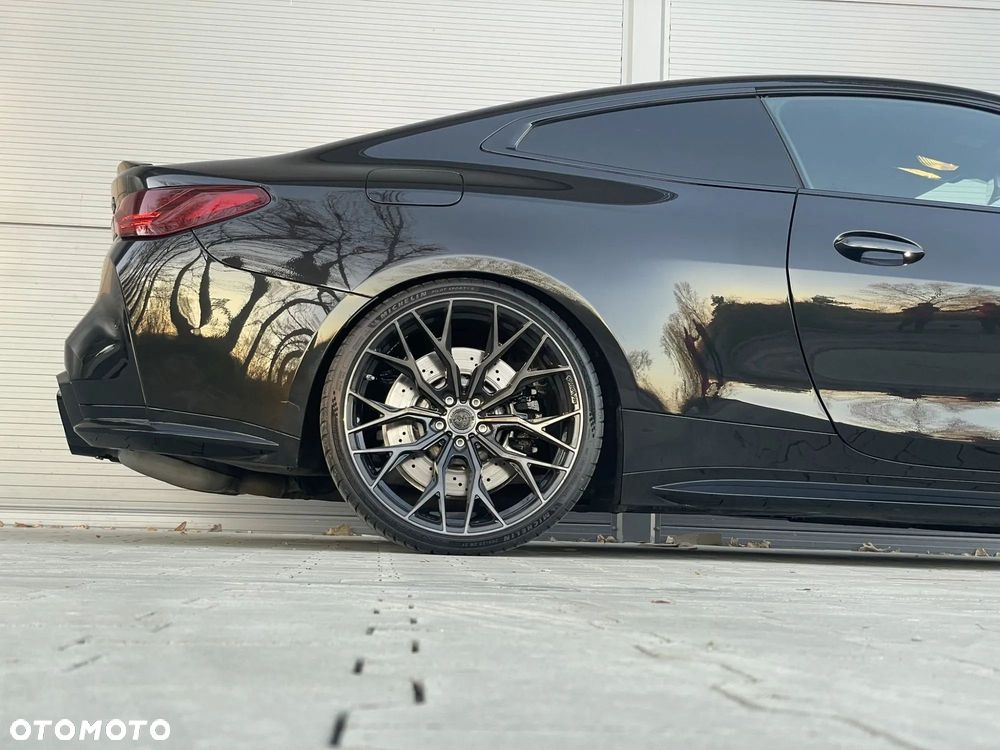 BMW M4 Competition - 19