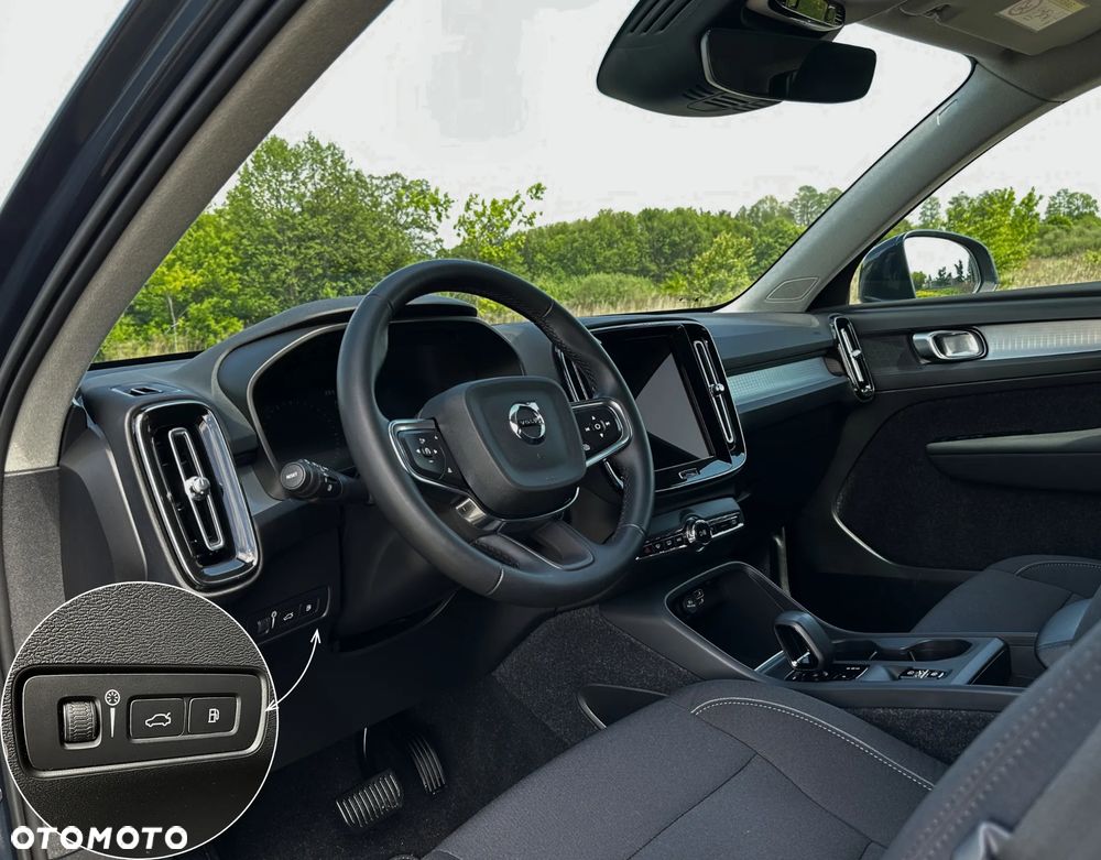 Volvo XC 40 - 18